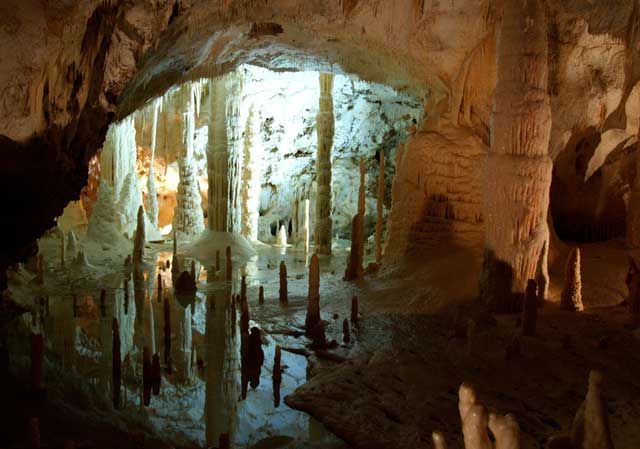 Grotte di Stiffe L'Aquila